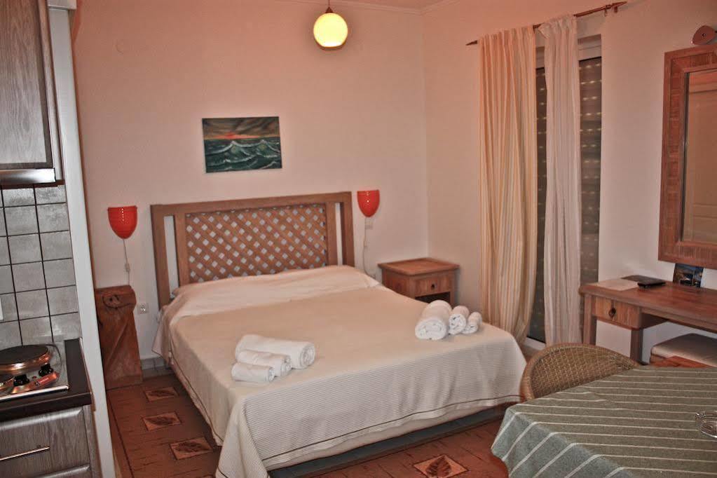 Modi Resort Ксиропигадо Екстериор снимка